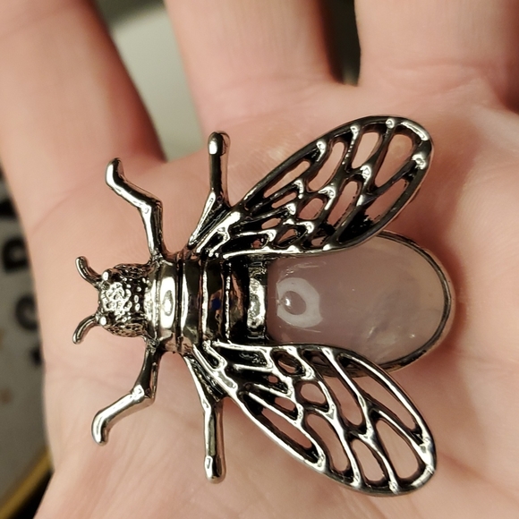 New Rose Quartz Lucky Cicada Pin Brooch Pendant. - Picture 2 of 7